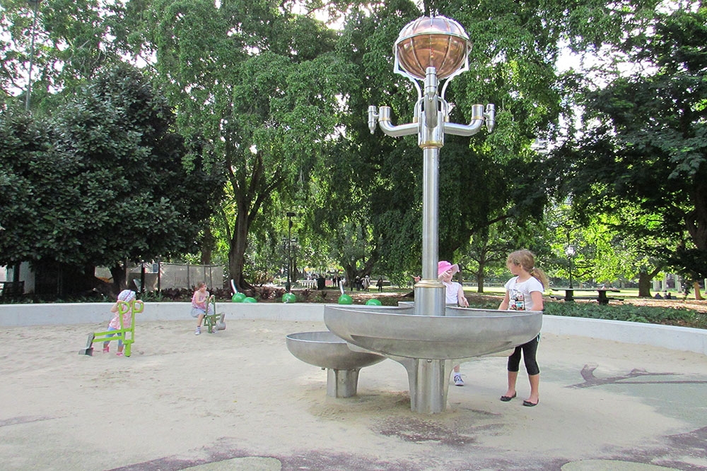 City Botanic Gardens Playground Cbd | Must Do Brisbane