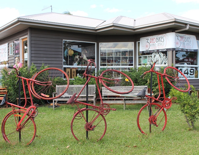 3 Red Bikes Rocklea