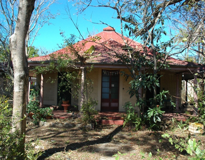 Eskgrove house and garden in East Brisbane