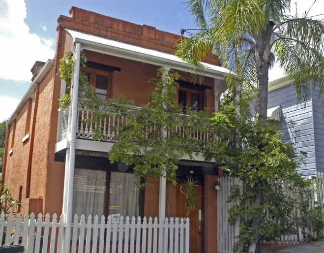 Young’s Shop House terrace house in petrie terrace
