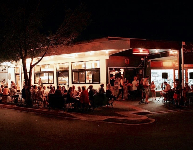 Night view of Cardigan Bar Sandgate