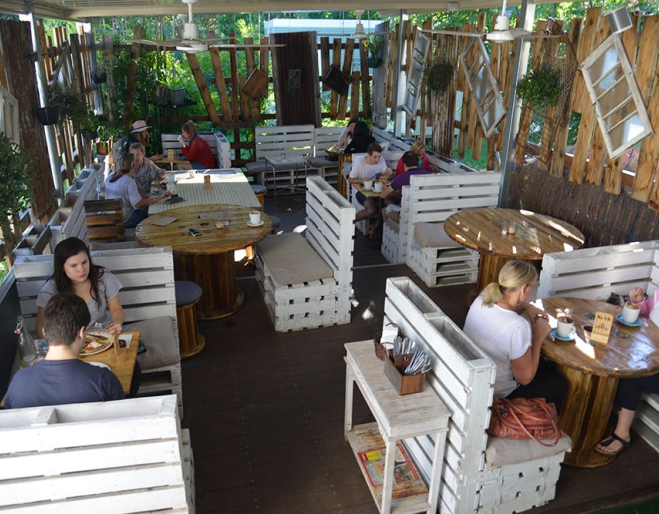 Esher St Café &amp; Deli Tarragindi