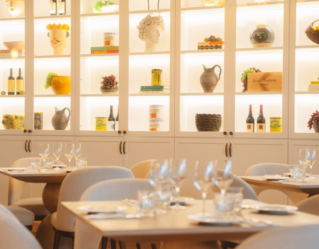 Interior of restaurant 
