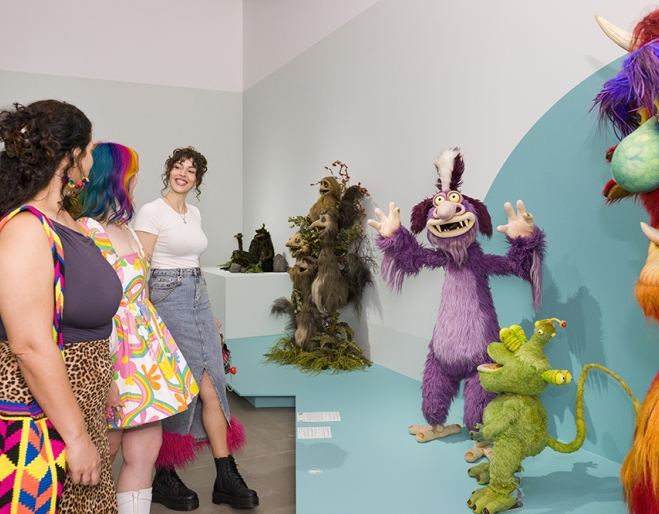 Morning Art Riser Tour – Make, Believe, Magic: The Worlds Of The Jim ...