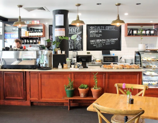 Clove N' Honey Cafe, Stones Corner 