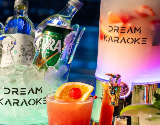 Drinks at Dream Karaoke Brisbane CBD