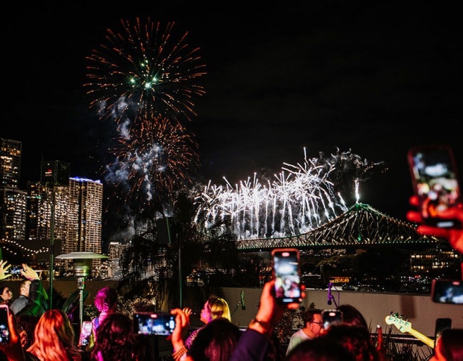 Friday's New Year's Eve 