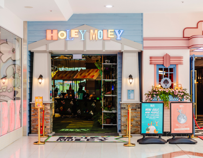 Entry to Holey Moley Golf Club at Westfield Mt Gravatt