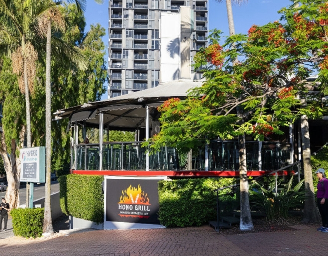 Exterior of Hono Grill Milton