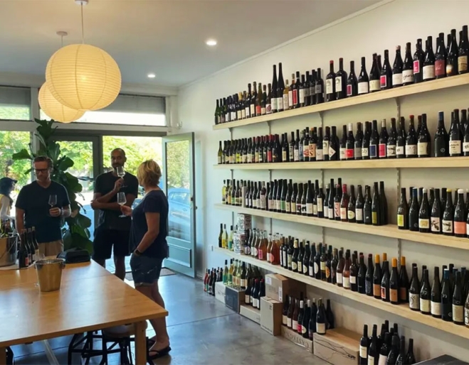 wine bar alcohol