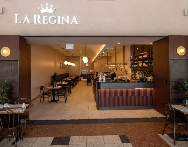 Entrance to La Regina