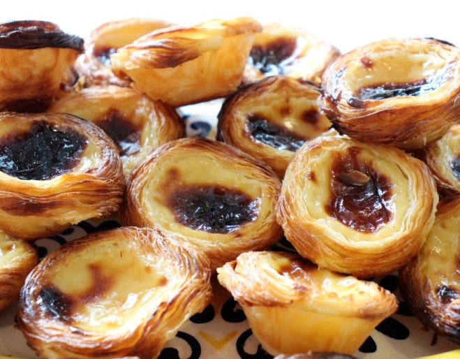 Lisboa Caffe, Portuguese custard tarts