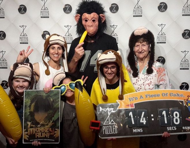People at Monkey Run, Puzzled Room Escape 
