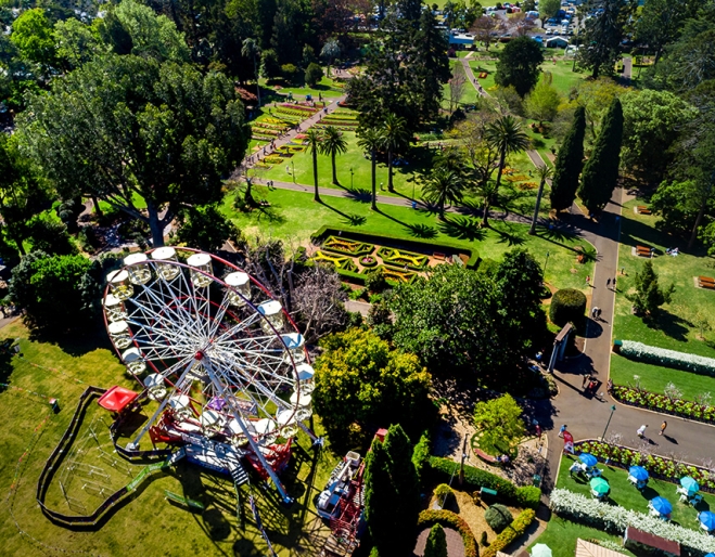 Stay and Play in Toowoomba this Spring