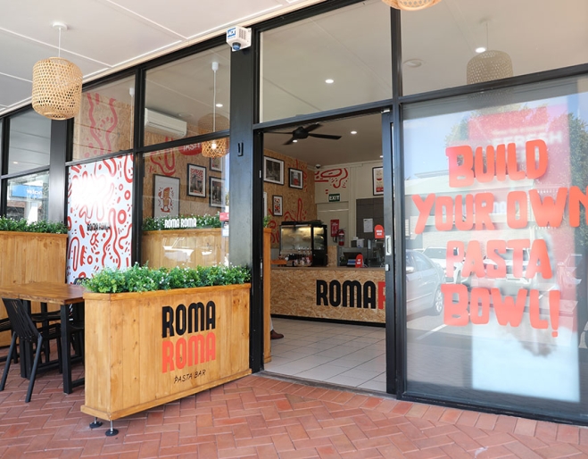 Exterior of Roma Roma 