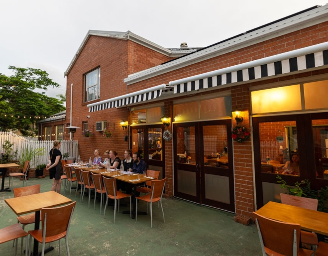 Exterior of Vindie Restaurant Greenslopes 