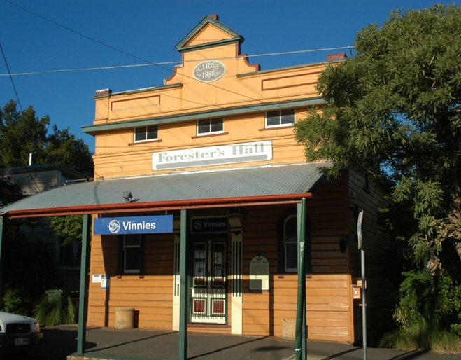 Forester’s Hall shop front buiding on Latrobe Tce Paddington