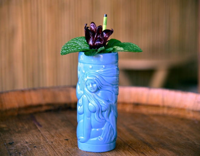 Tiki cocktail