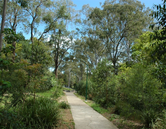 Walking path inside Oakman Park in Toowong 