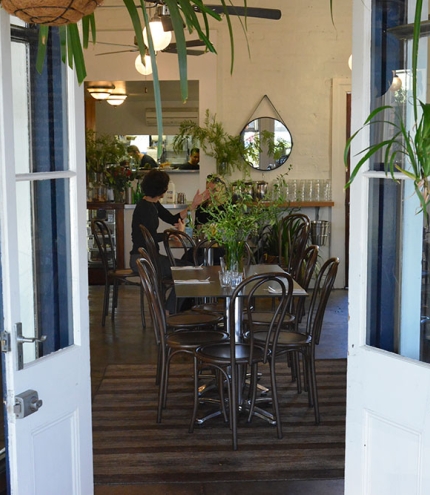 Entry doors Anouk Cafe