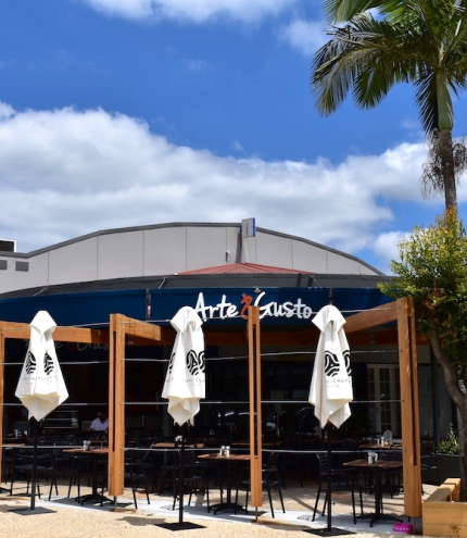 Exterior of Arte & Gusto Graceville