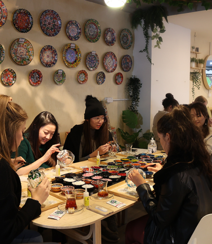 A group of people doing art at ART MASTERCLASS 