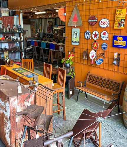 Retro items for sale inside Country To City Junktiques, Brendale 