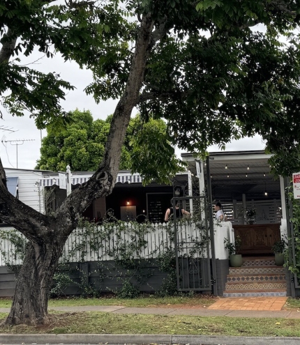 EJ Station House Clayfield