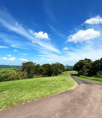 Howells Knob Lookout, Reesville, Sunshine Coast Hinterland, Maleny, Queensland, Glass House Mountains views, 360 degree vistas