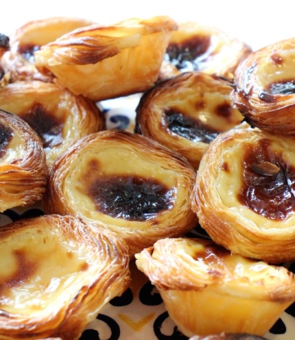 Lisboa Caffe, Portuguese custard tarts
