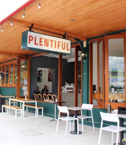 Exterior of Plentiful Cafe, Graceville 