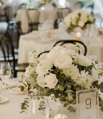 Table setting at GOMA Wedding
