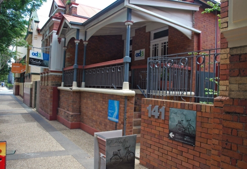 Exterior of Five Sisters Café and Bar