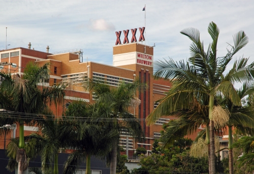 Rooftop and sign of Fourex Brewery Milton