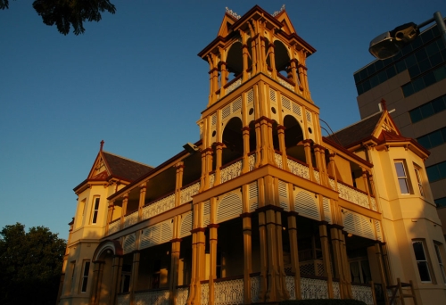 Moorlands house at sunrise in Auchenflower