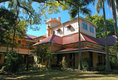 Wynberg house and garden in New Farm 