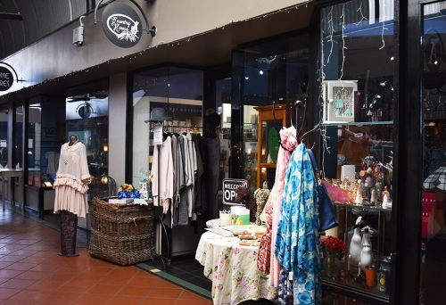 Exterior facade of Country House Gifts & Homewares Ipswich