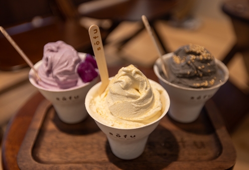 Three gelatos