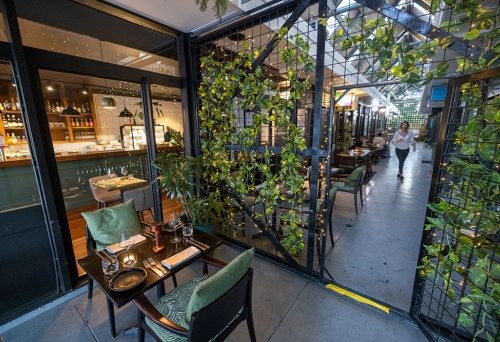 Entry to Arcade Wine Ashgrove