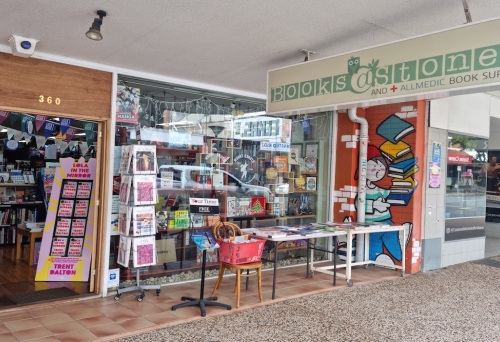 Books @ Stones Stones Corner