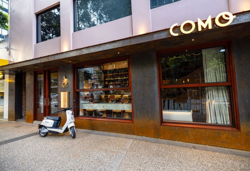 Exterior of Como Restaurant South Brisbane 