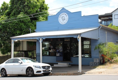 Exterior of Dovetail Social, Highgate Hill 