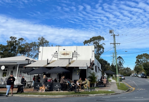Famished on Frasers, Ashgrove