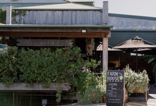 exterior of cafe 