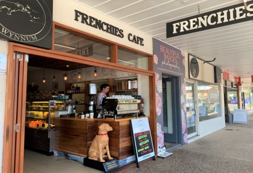Exterior of Frenchies Cafe Wynnum