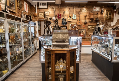 Monty's Pawnbrokers Fortitude Valley