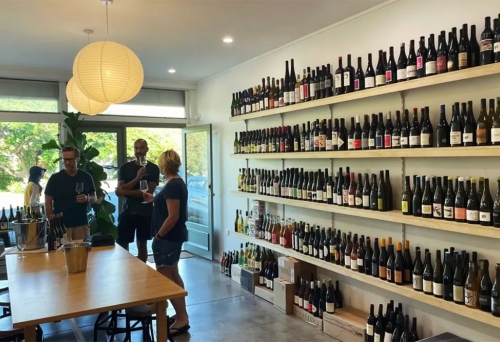 wine bar alcohol