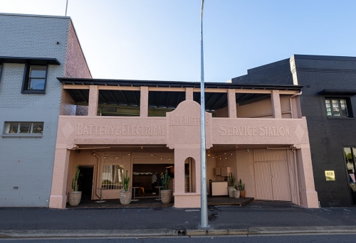 Facade of La Bodega Fortitude Valley