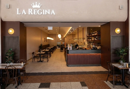 Entrance to La Regina
