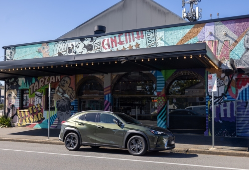 Lexus parked out the front of Red Hill Cinemas
